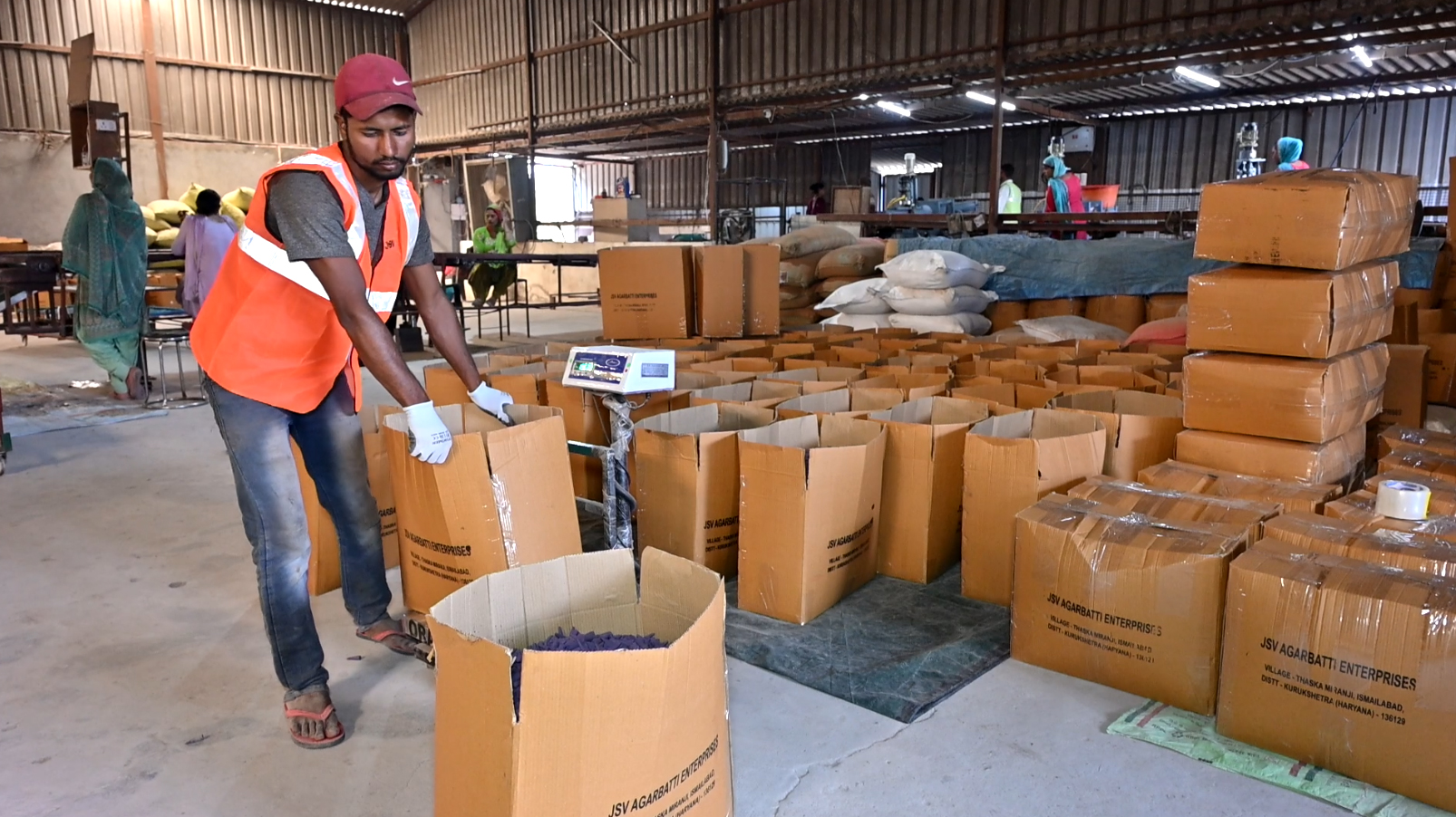 Packaging and dispatch